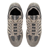 Mens sneakers